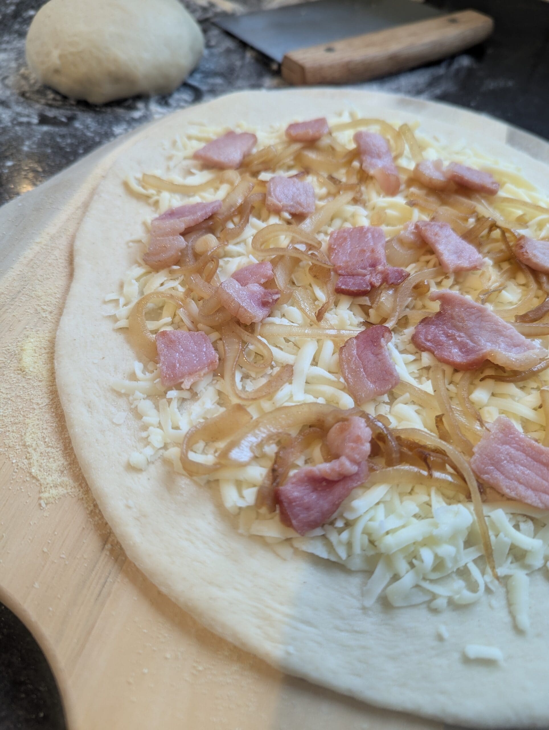 Bacon and onion pizza